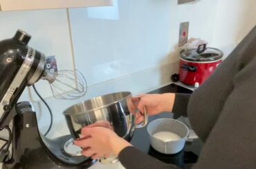 Italian macarons tutorial with full macaronage ❤️