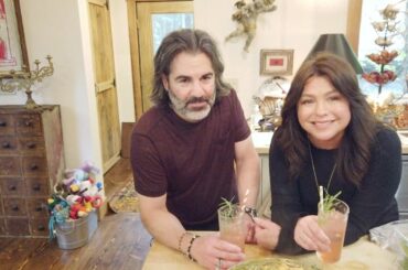 How To Make an Italian Flag Spritzer | John Cusimano