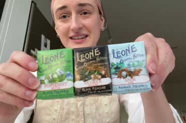Trying Italian candy from 1857 | Pastiglie Leone