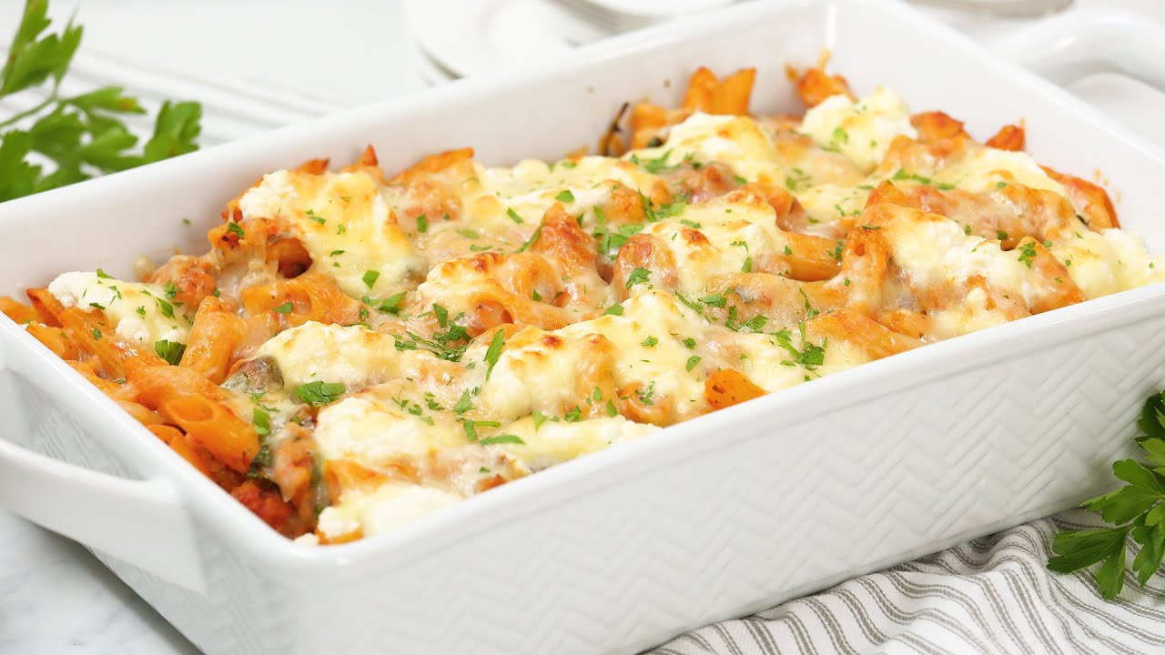 Three Cheese Pasta Bake | Easy + Delicious Fall Comfort Foods Three Cheese Pasta Bake | Easy + Delicious Fall Comfort Foods