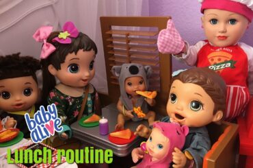 BABY ALIVE  Lunch Routine at Restaurant 🍕