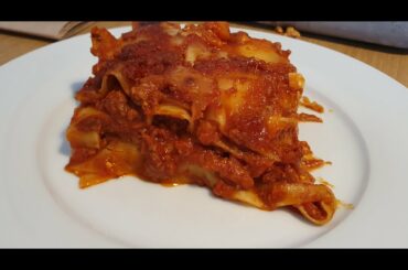 BEST RECIPE FOR ITALIAN LASAGNA - You have to try it!
