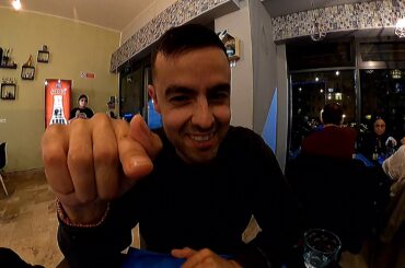 Italian Street Food Porn - 1.2 kg BURGER CHALLENGE! & CHOCOLATE FOUNTAINS!!! - Palermo, Siciliy