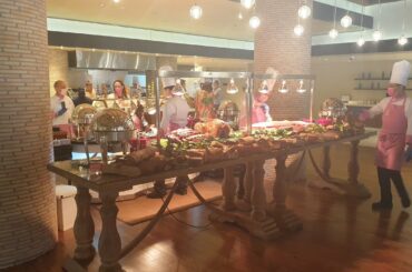 Abu Dhabi: Friday Brunch at Giornotte Restaurant (Italian Cuisine)
