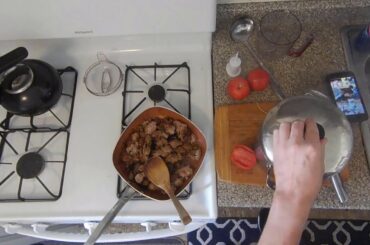 Cooking video: Angel hair pasta w/ semi-homemade Italian sausage sauce