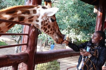 CANCELLED TRIPS | GIRAFFE CENTER  & ITALIAN RESTAURANT FOOD | WEEKEND VLOG