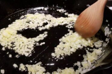 How to Make Italian Meatballs from Scratch