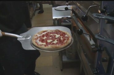 New Italian restaurant opens in Warren despite currently difficult business climate