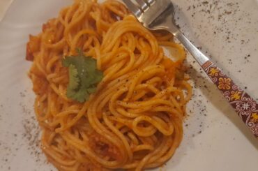 italian best pasta recipe.tuna veggies spaghetti.pasta fatto in casa de benedetta stile.5 min recipe