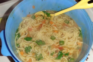 #short video maggi noodles soup easy recipes / soup noodles with Italian herbs/how to make noodles