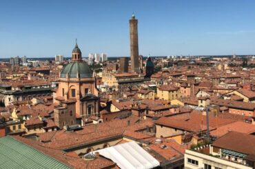 ITALY: Travel Vlog #2 "Wine & Climbing Towers"