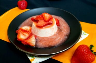 Panna Cotta - Fancy Italian Dessert