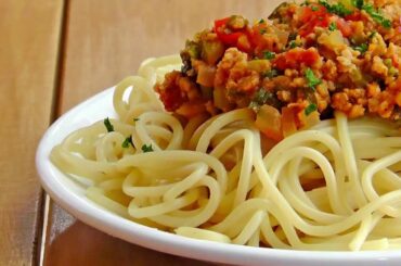 Italian Pasta Ragu Bolognese Vegan Vegetarian Recipe || TrustRecipes |