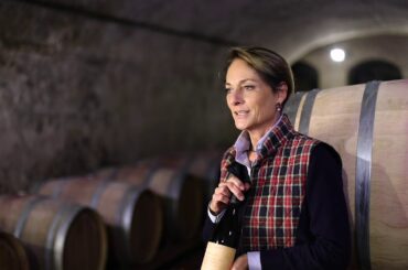 GINEVRA VENEROSI PESCIOLINI introduce our red wine ILGHIZZANO from the family historical cellar