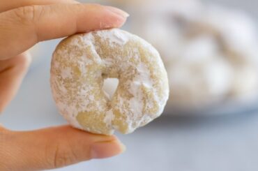 White Wine Cookies - Rollitos de Vino Blanco | HappyFoods