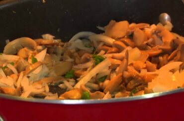 Vito's Italian Cucina  Chicken Cacciatore & Recipe