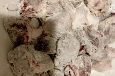 ITALIAN RECIPE: Spezzatino con fagiolini e piselli(my version)