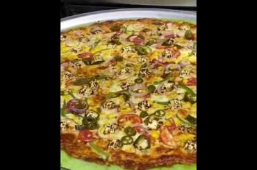 India's biggest pizza in my city #allintanwar #food