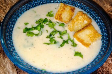 Creamy Garlic Soup Recipe By Feast With Ease #Shorts | Italian Style