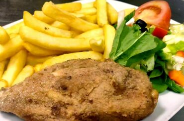 CUTTING CHICKEN | PREPARING FOR CORDON BLEU RECIPE | ITALIAN RESTAURANT