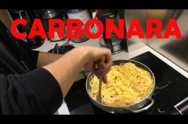 COOKING ‘SPAGHETTI ALLA CARBONARA' WITH ITALIANS [ENG SUBS]