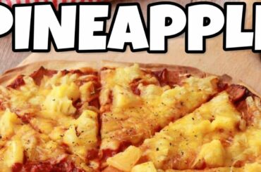 Italian man tries Hawaiian pizza for the first time