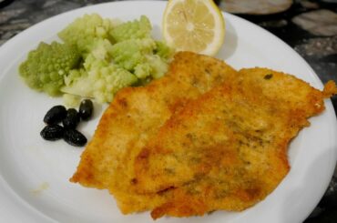 Let's cook filetto di pollo (chicken breast fillet) al broccolo romanesco (Romanesco broccoli)