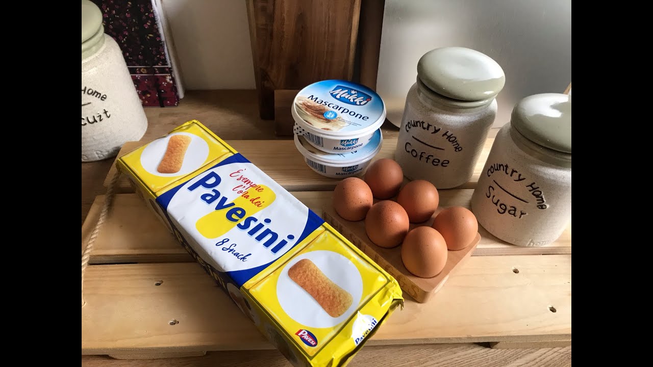 TIRAMISU' CAKE- italian traditional cake TIRAMISU' CAKE- italian traditional cake