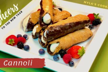 New Years Special Cannoli | Quick Dessert| One minute recipe I Italian Dessert | Myla's Cooking