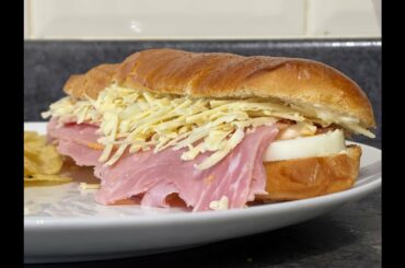 LUNCH ON A HOAGIE WITH PATRICK STEWART