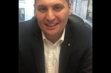 Italian man talks about American-Italian restaurants and Pasta Carbonara