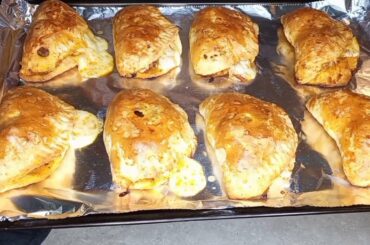 How To Make Stuffed Pizza Pockets Recipe/ Sausage and Cheese Calzones (Italian Food Recipes Tasty)