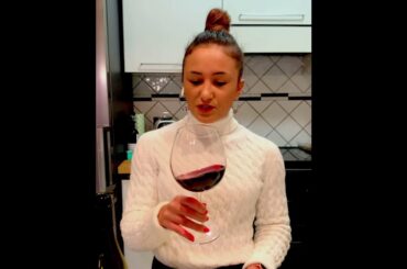 Discovering Wine, Made in Italy Tasting and promoting Italian wine in Chines.