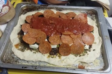 Chef Mikee's Calzone Tastivities, Italian Sausage Onion Shrooms Green Pepper Pepperoni Olive Cheese!