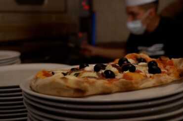 ‘Yes, this is civil disobedience’: Restaurant in Rome defy coronavirus closures