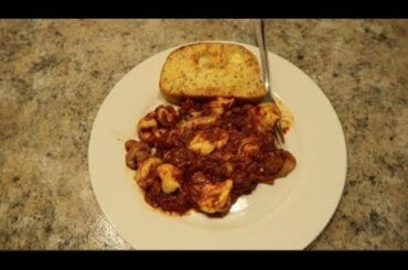 CHAOS COOKING- SLOW COOKER CHEESY ITALIAN TORTELLINI!!!