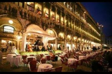 venice popular food restaurants.