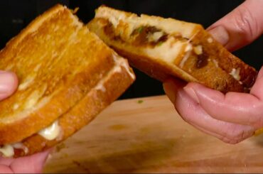 What's Cooking: Uncle Giuseppe's Marketplace's French/Italian onion grilled cheese