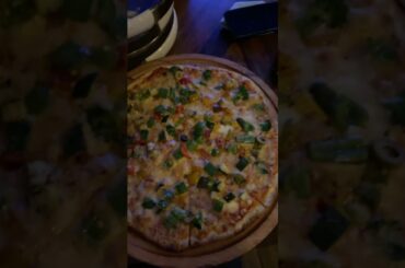 Veg pizza | Brewestate #shimla #brewestate #weekend #shorts #YTshorts #food #viral