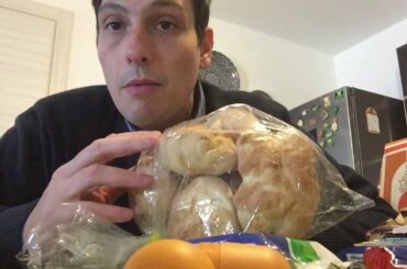 Unboxing typical Italian Food