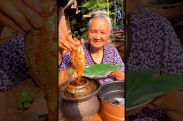 Grandma cooking _ Old woman eat spicy fish with rice _ Funny grandma eating