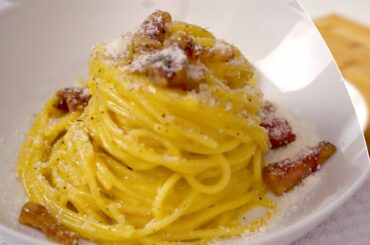 How To Make Spaghetti Alla Carbonara (Real Traditional Italian Recipe)