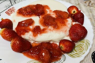 Panna Cotta | An Italian Dessert | 5 Minute Recipe | Rich and Flavorful dessert | Mouthwatering