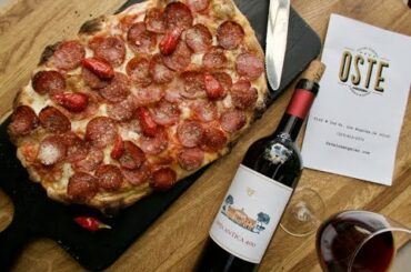 Don’t call it pizza! Roman chefs open pinsa shop in L.A.