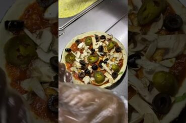 Tiny Pizza || Cheesy Pizza || Mushroom and Olive Pizza