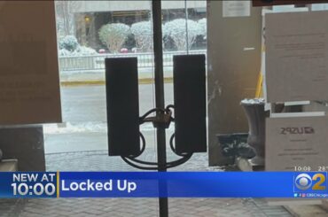 Owner Of Pelago Ristorante Says Padlocked Door To Adjacent Hotel Is A Safety Issue