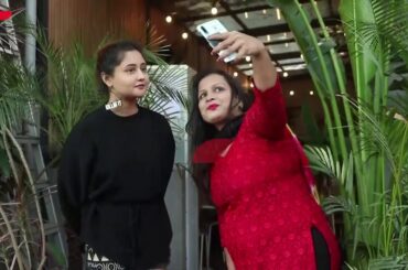 Rashmi Desai Spotted at Restaurants Today in Town