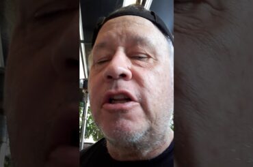 Fun Sisters and Niece(Bug)  Maria's Italian Kitchen West LA #italian #restaurant #cute #dog #wine