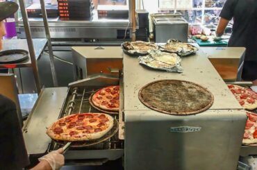 Fast Food Pizza. Automatic Machine Cooking Pizza. Minsk Street Food, Belarus