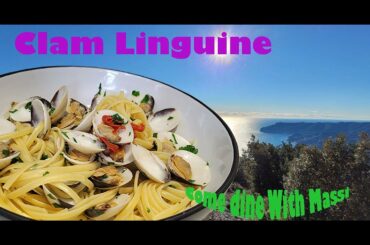 Linguine alle vongole - Clam Linguine -Italian food